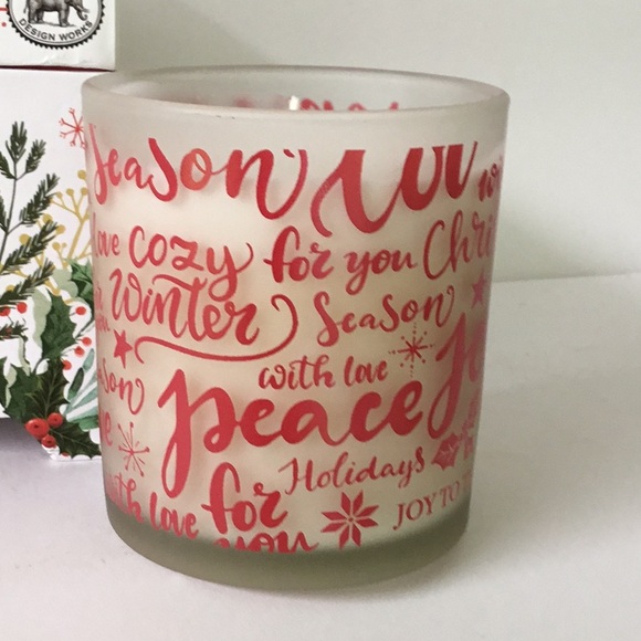 Michel Design Works Joy To The World Soy Candle - Picture 3 of 12